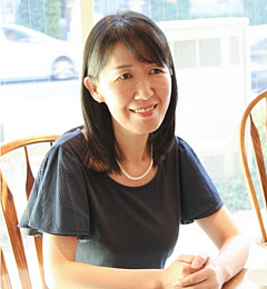 山下明美